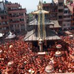सिन्दुरले रङ्गियो मध्यपुरथिमि