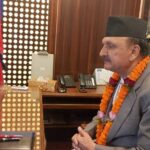 निजी क्षेत्रसँग सहकार्य गरेर अगाडि बढ्छु : अर्थमन्त्री डा महत