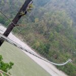 दुई जिल्ला जाेड्ने झाेलुङ्गे पुलकाे निर्माण अन्तिम चरणमा