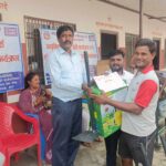 बारागढी गाउँपालिकामा कृषकलाई कृषि सामाग्री वितरण